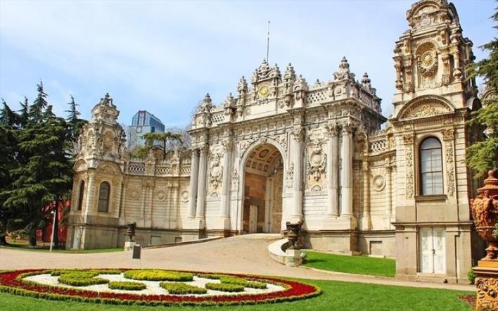 Dolmabahce Palace (Half Day Morning Tour)
