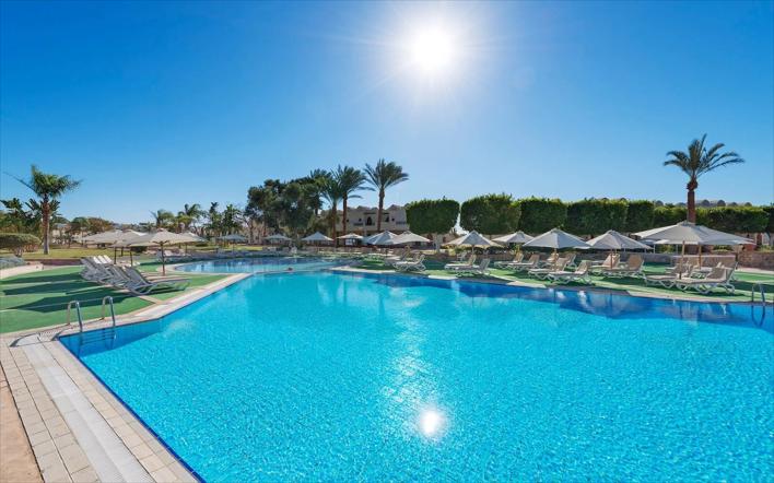 4 Nights - 5 Days Sharm El Sheikh Tour at 4 Star Hotels