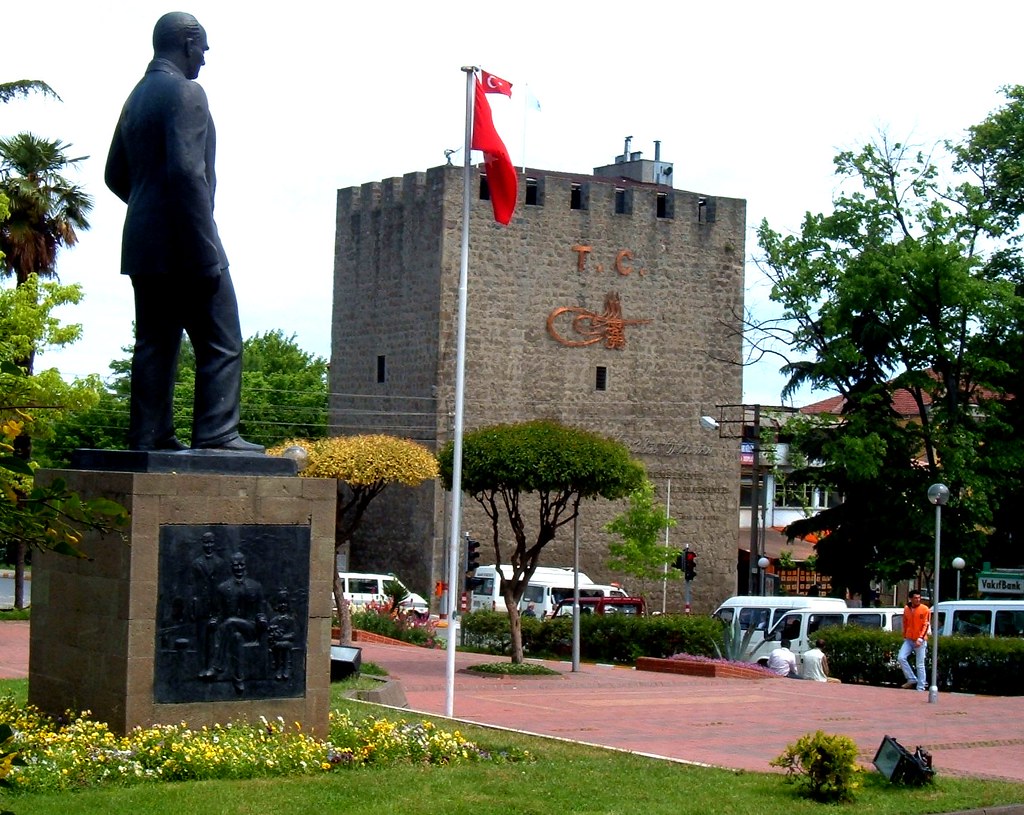 Ataturk Statue trabzon