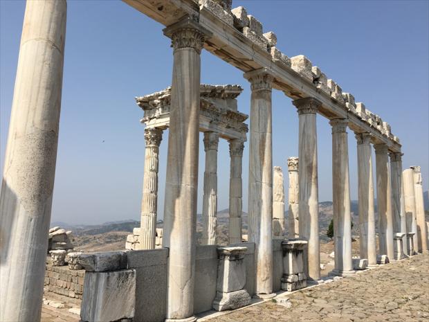 Full Day Pergamon and Ancient Acropolis Tour from Kusadasi & Izmir